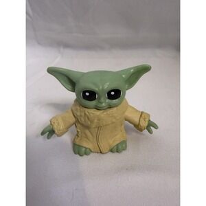 Star Wars Mandalorian Baby Yoda 2.25" Action Figure Hasbro